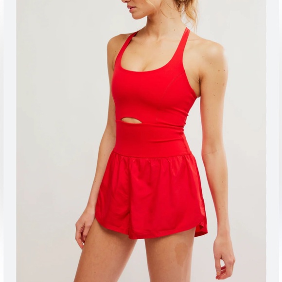 Caracilia Pants - Red Workout Romper size medium